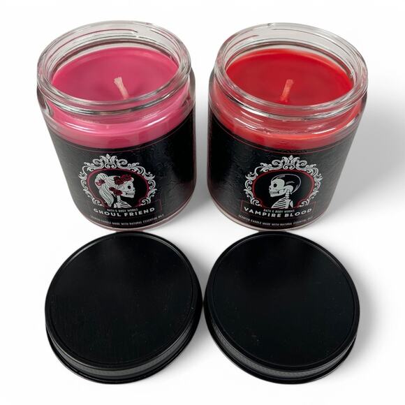 Ghoul Friend and Vampire Blood Single Wick Candle Bath and Body Works 7oz Set - Picture 3 of 4